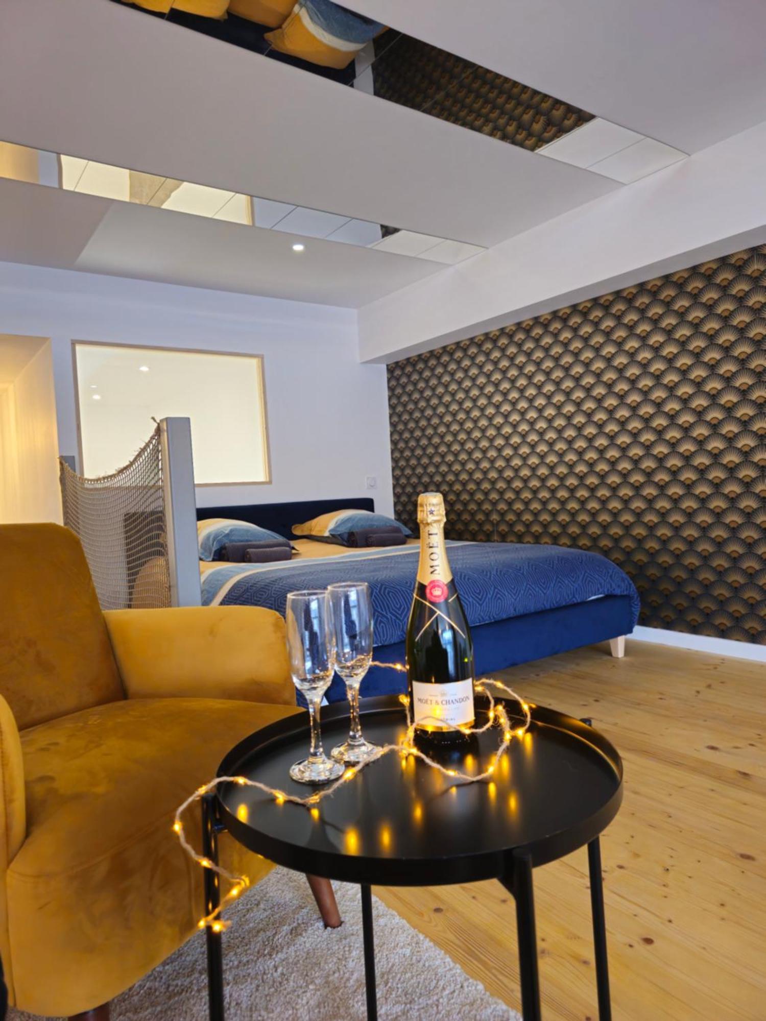 Loft De Luxe Le Chic, Grand Jacuzzi, Vue Port De Plaisance Appartement Saint-Valery-en-Caux Buitenkant foto